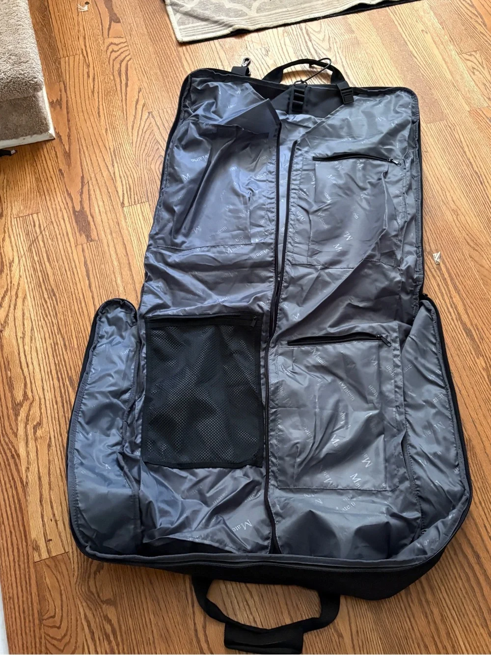 Matein Garment Bag Suit Travel Bag Black Shoulder Strap Foldable Carry On